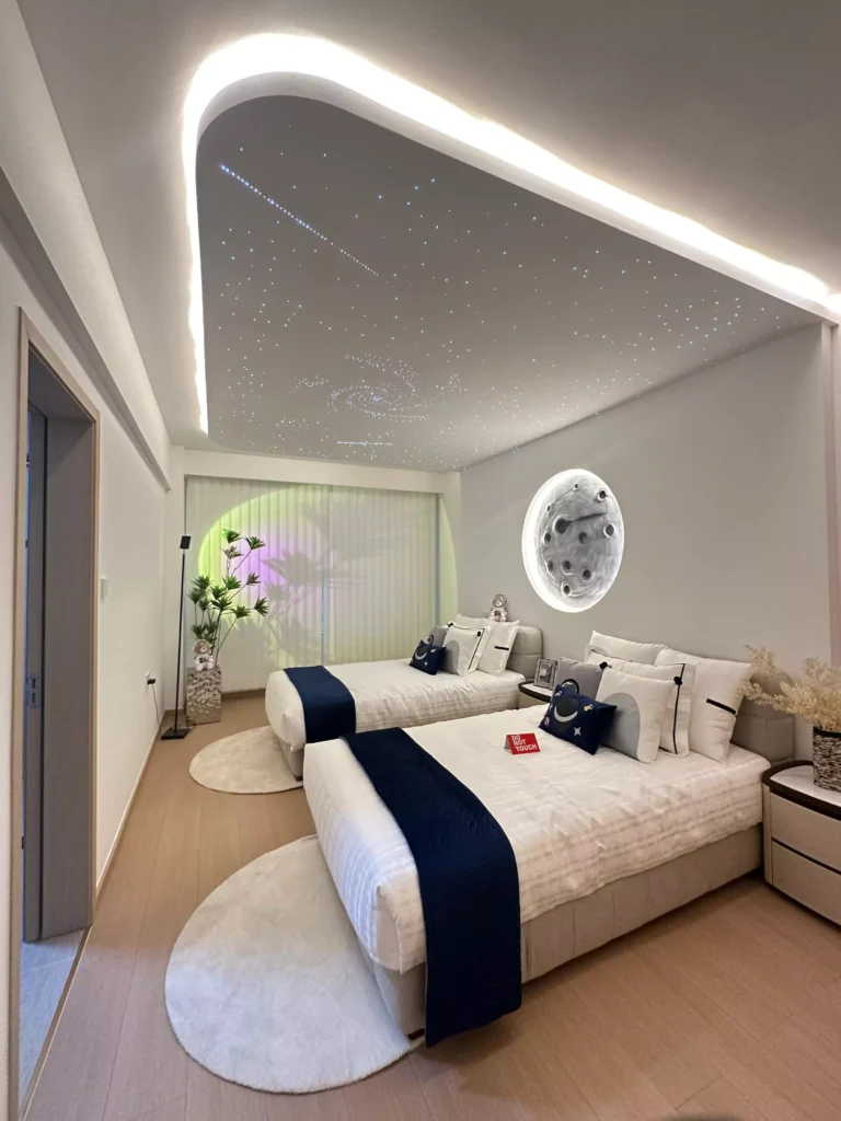 5 BEDROOM APARTMENT FOR SALE IN LAVINGTON WITH DSQ