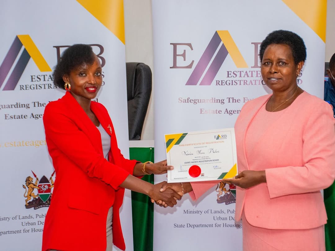 SaveVid.Net_453359151_406856345700121_8012946553728228497_n